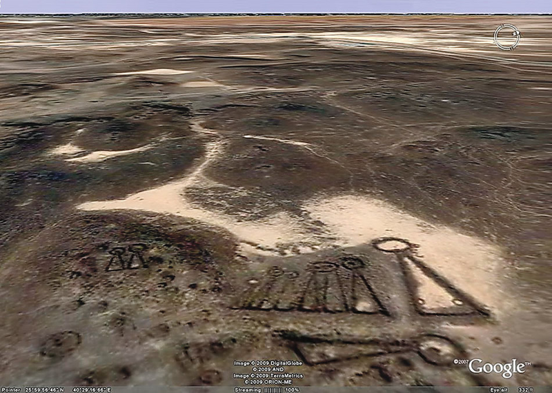 Illustration for article titled Google Earth Reveals Strange Nazca-Like Ruins in Saudi Arabia
